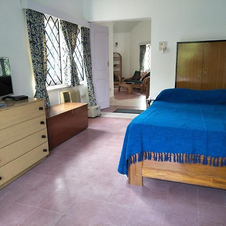 Shānti Niketan Aayesh Bed & Breakfast מראה חיצוני תמונה